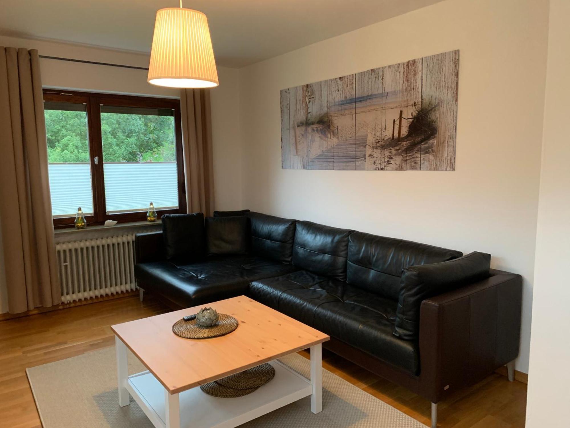 Ferienwohnung Mit Balkon Und Eingezaeunten Garten เอาริคช์ ภายนอก รูปภาพ